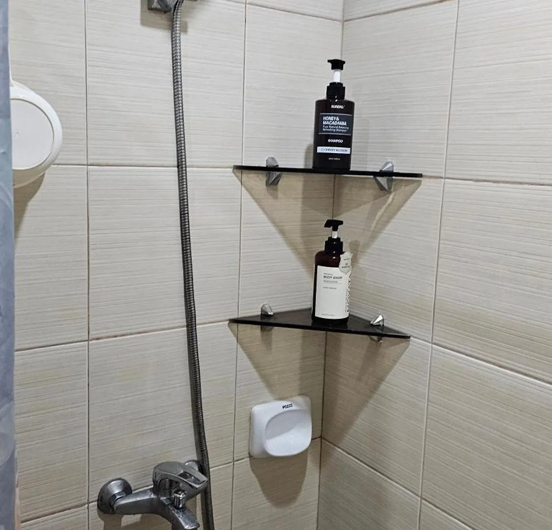 Cozy Corner Apartment Manila Philippines