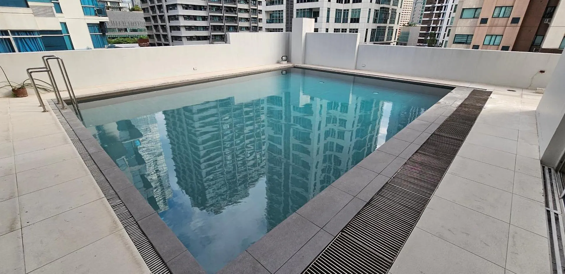 Cozy Corner Apartment Manila
